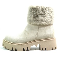 Beety 22BK132.22030 Bej Süet Kalın Taban Tüylü Fermuarlı Kadın Bot