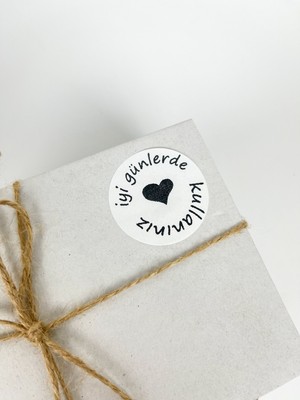 Butik Sosyetik Iyi Günlerde Kullanınız Ortası Kalpli Yapışkanlı Yuvarlak Sticker Etiket 40 mm 120 Adet