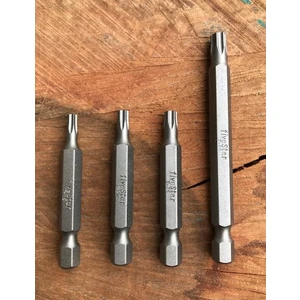 4 Parça Tork Uç Seti Bits Uç Seti T15 T20 T25 T30 Mıknatıslı