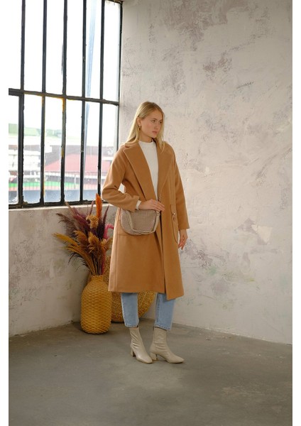 Torba Cep Detaylı Kaşe Kaban fiyatları