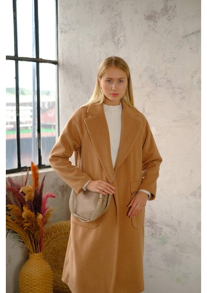 Torba Cep Detaylı Kaşe Kaban indirimleri