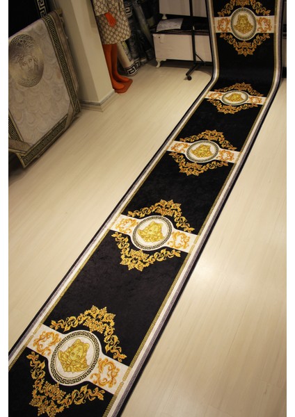 Medusa Motif Varaklı Halı-Yolluk Süngerli Yüzey-Deri Taban fırsatları