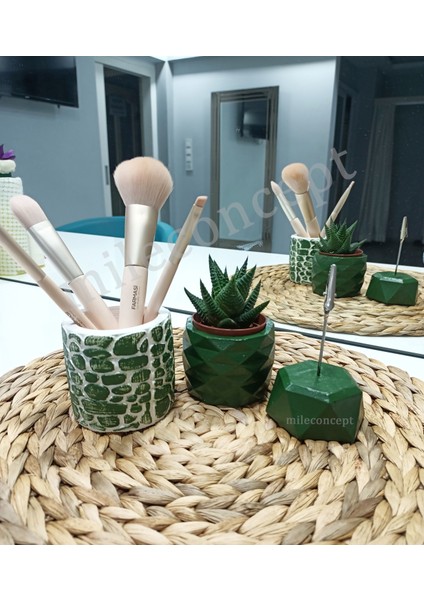 Dekoratif Masaüstü Kalemlik Saksı Sukulent Kaktüs ve Notluk Seti