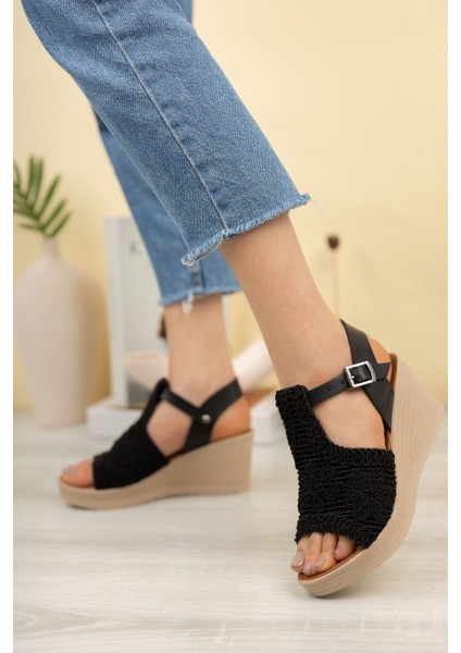 Dolgu Topuk Örgülü Direkli Kadın Sandalet fiyatları