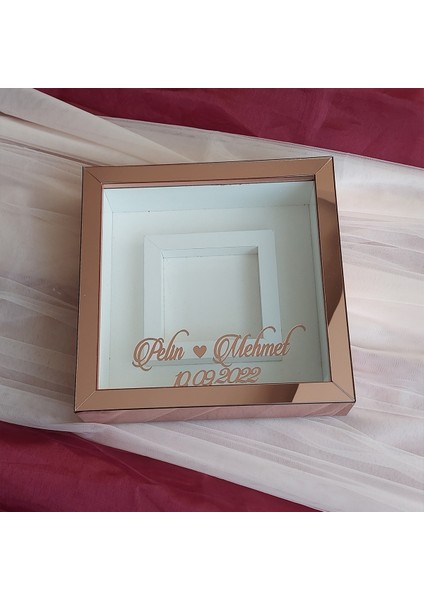 25 x 25 cm Fotoğraf Bölümlü Rose Pleksi Kaplı Verda Anı Çerçevesi-6 cm Derinlikli Anı Çerçevesi