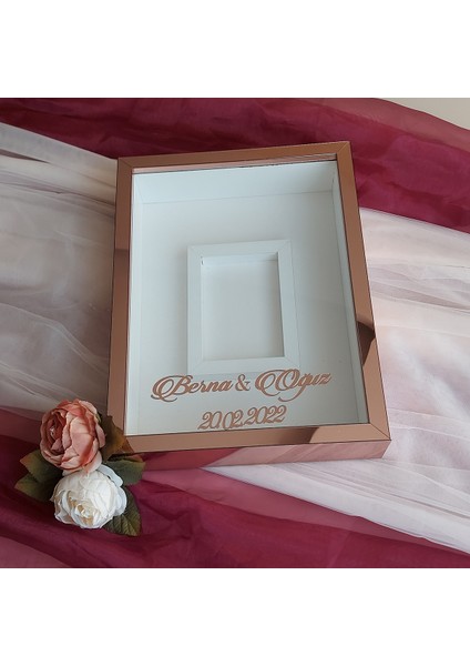 30 x 40 cm Yeni Model Rose Pleksili Pasportulu Tasarım Anı Çerçevesi! 8 cm Derin Çerçeve fiyatları