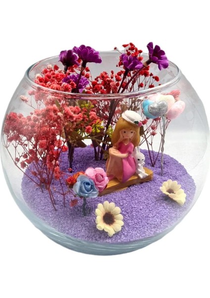 Teraryum Morun Asaleti ve Tatlı Kız. Arkadaşa Hediye