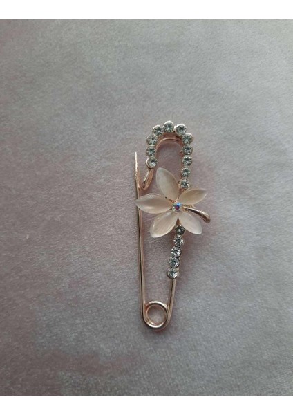 Kristaltaşlı Çiçekfigürlü Yaka Iğnesi 6cm
