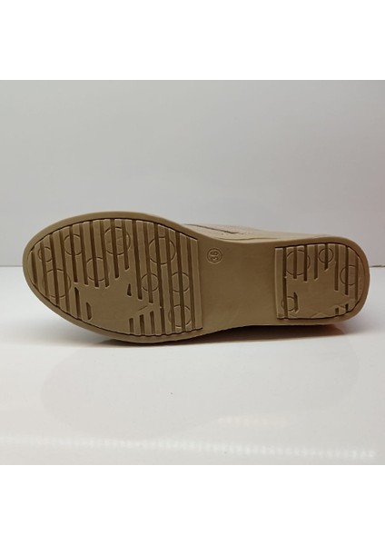 K1034 Deri Comfort Kadın Günlük Ayakkabı modelleri