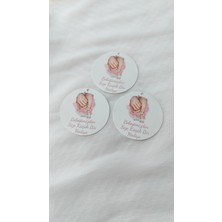 Çikoleyt Design Kız Bebek Hediyesi Etiketi - Delikli 5 x 5 cm 50 Adet