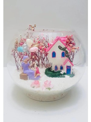 Maya Sanat Teraryum Kız Bebek Şeker Ev Küre Fanus Kalpli