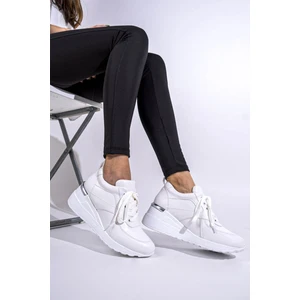 Beyaz Dolgu Topuklu Sneaker Bağcıklı Spor Ayakkabı - Pily