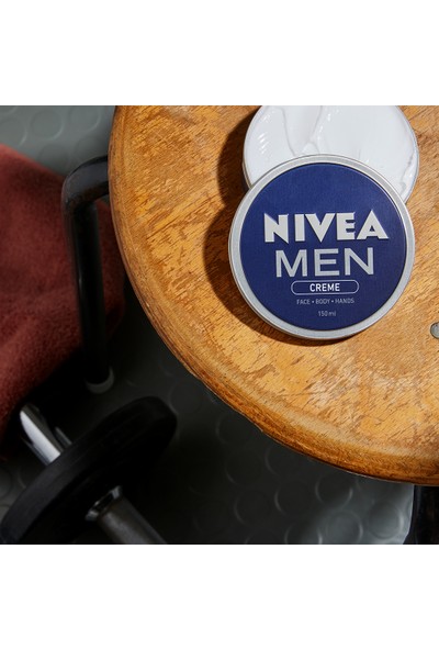 NIVEA Men Creme Erkek Bakım Kremi 30ml,El, Yüz ve Vücut Nemlendirici Krem,Hızlı Emilir, Yapışkan His Bırakmaz