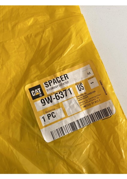 9W-6371 Spacer 1 Adet
