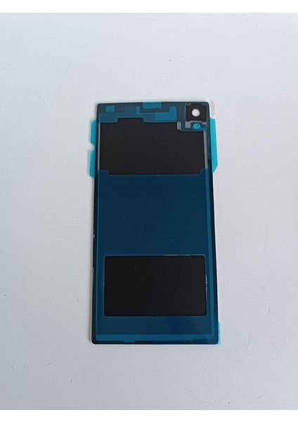 Sony Xperia Z1 Arka Pil Kapağı Beyaz fiyatları