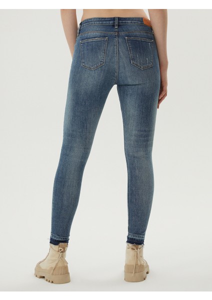 Nicole Skinny Fit Kadın Pantolon modelleri