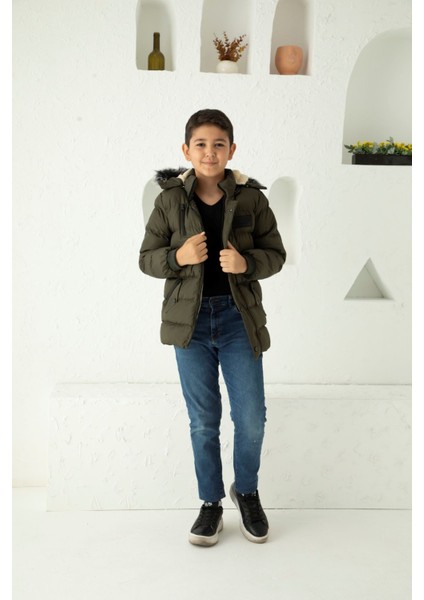 Kapşonlu Içi Yünlü Erkek Çocuk Şişme Mont fiyatları
