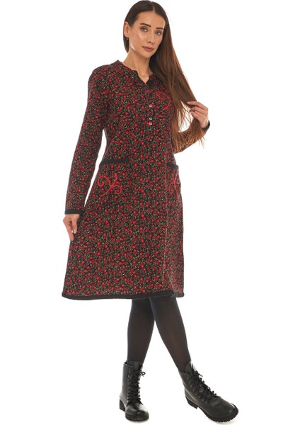 Pazen Siyah Yıldız Nakışlı Kısa Elbise fiyatları