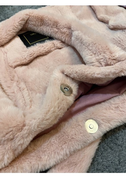 Peluş Çanta 2025 Sonbahar Kış Sezonu Yeni Moda Çok Şık Trend Yumuşacık Omuz Çantası modelleri