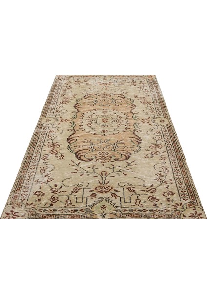Vintage Eskıtme El Dokuma Halı 137 X 229 Cm 9598 modelleri