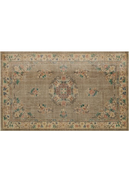 Eşsız Anadolu Vintage Eskıtme El Dokuma Halı 177 X 284 Cm 9729