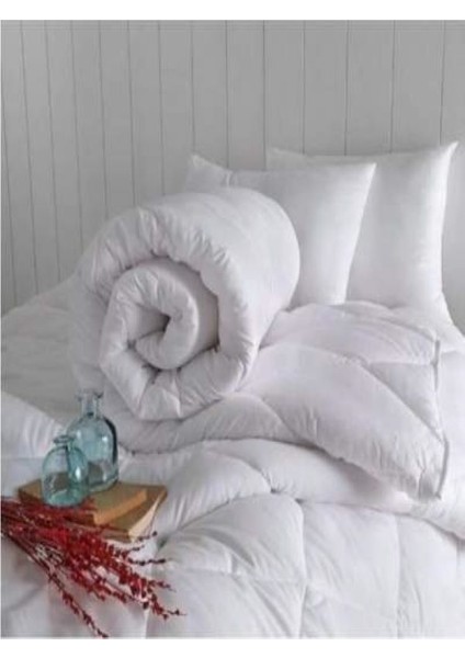 Çift Kişilik Microfiber Yorgan + 2 Adet Yastık + Çift Kişilik Fitted Alez