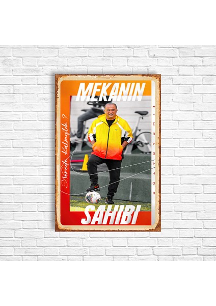 Mekanın Sahibi Fatih Terim Sarı Kırmızı Retro Ahşap Poster