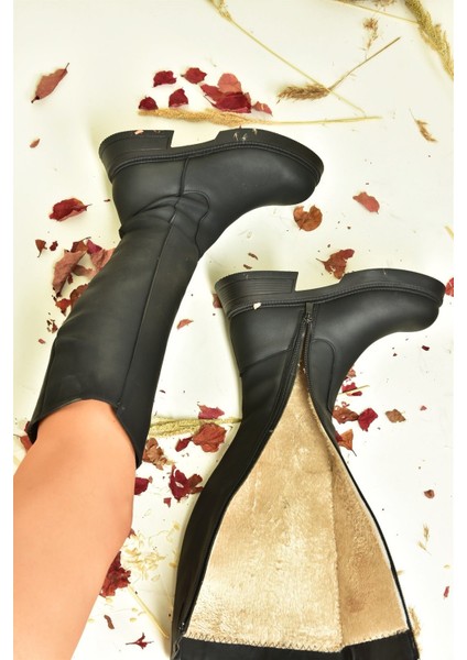 Kadın Çizme Suni Deri Malzeme ile Şık Tasarım 4 cm Alçak Topuklu Günlük Kullanım