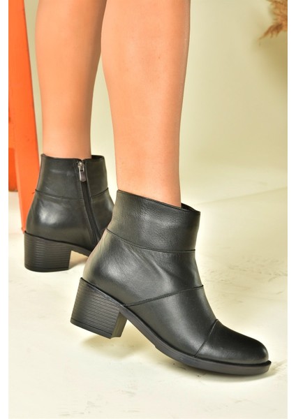 Siyah Deri Alçak Topuklu Kadın Bot N555703003 modelleri