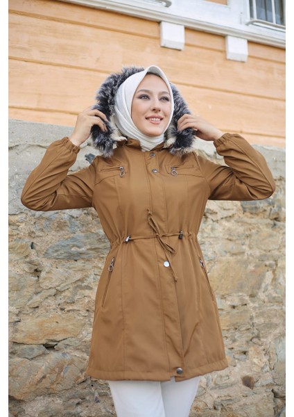 Taba İçi Kürklü ve Su Geçirmez Kadın Kışlık Mont & Kaban