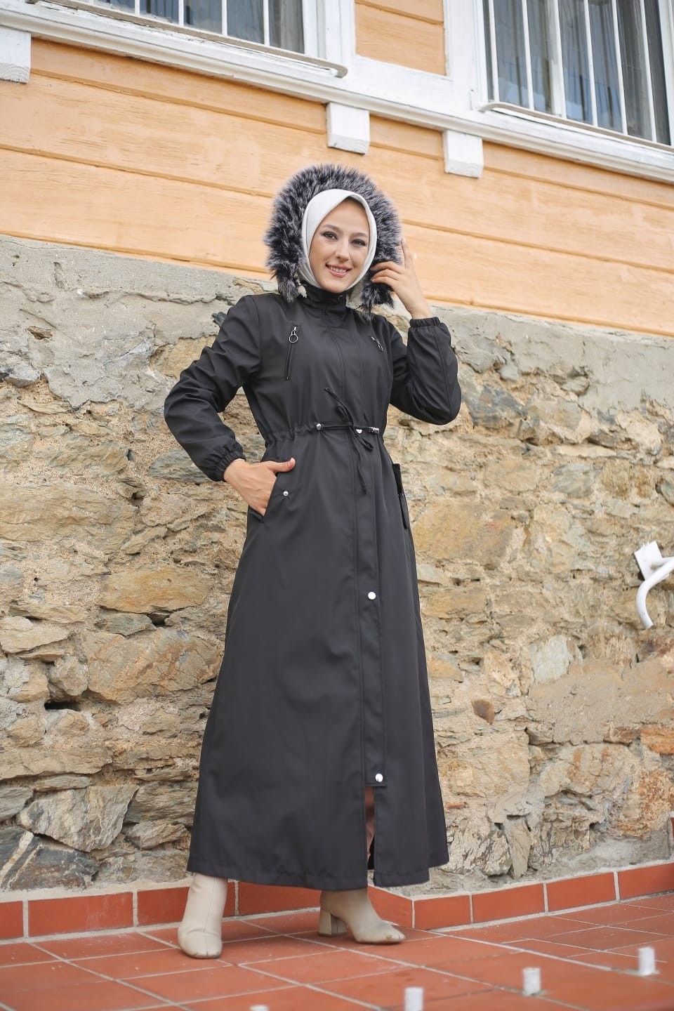 Vibeys Collection Haki İçi Kürklü ve Su Geçirmez Büyük Beden Battal Tam Boy Kadın Kışlık Mont & Kaban