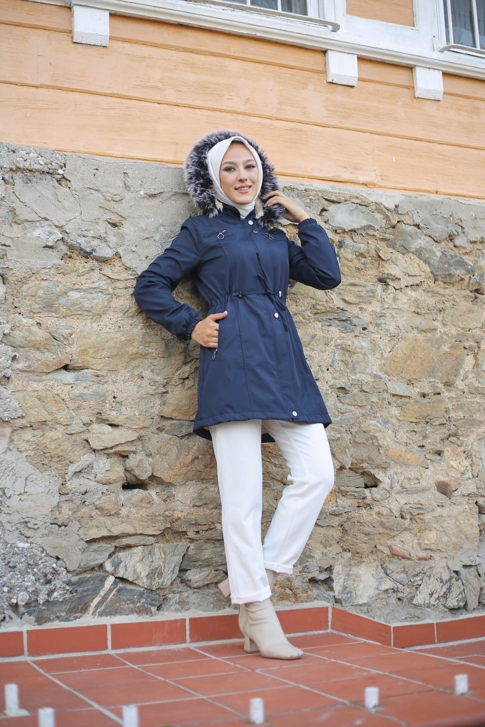 Vibeys Collection Siyah İçi Kürklü ve Su Geçirmez Kadın Kışlık Mont & Kaban görsel 2