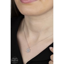 925 Gümüş Swarovski Crystal Kar Tanesi  925 Ayar Gümüş Kolye