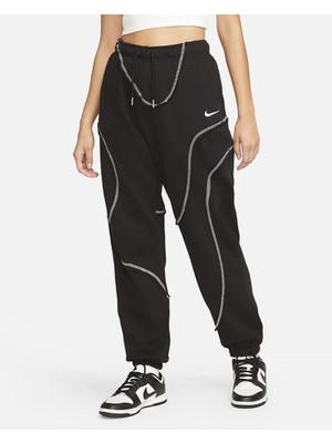 Nike Sportswear Bol Kesimli Kadın Eşofman ALTI-DM6646-010