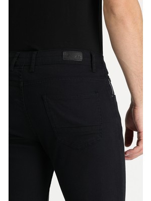Kiğılı Slim Fit Denim Pantolon