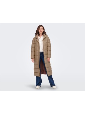 Only Onlcammie X- Long Quilted Coat Otw Kadın Günlük Mont 15267338-TIGERS-EYE Krem