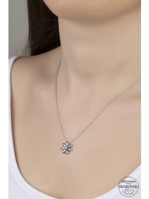 925 Gümüş Swarovski Crystal Çiçek  925 Ayar Gümüş Kolye