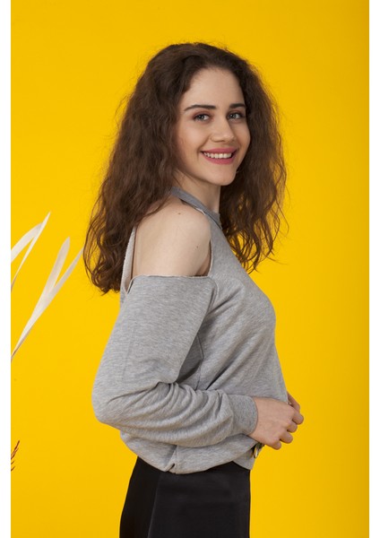 Gri Omuz Pencereli Sweetshirt modelleri