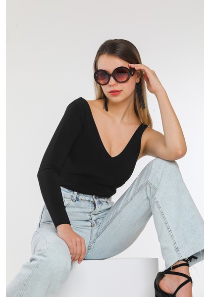 Siyah V Yaka Kol Detaylı Çıtçıtlı Body