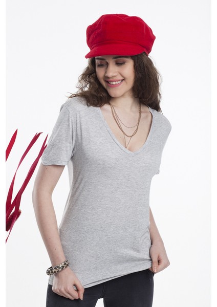 Gri V Yaka Basic Tshirt