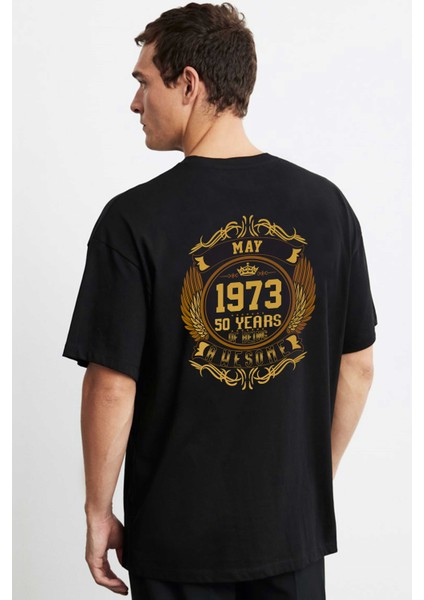 Vintage Gold Awesome Series May 1973 Siyah Ön Arka Oversize Tshirt fiyatları