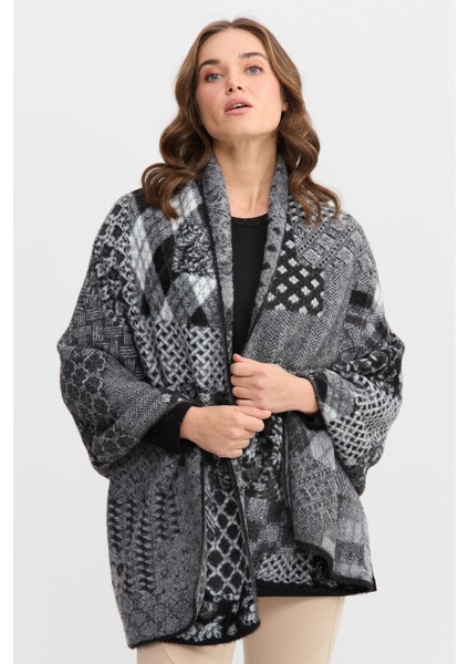 Kadın Kırk Yama Desenli Büyük Şal 1 modelleri