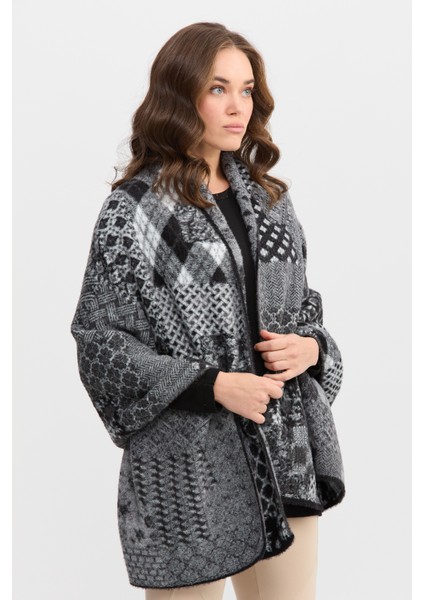 Kadın Kırk Yama Desenli Büyük Şal 1 indirimleri