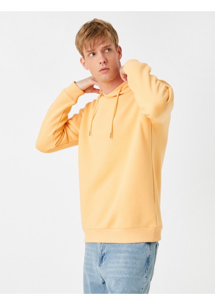 Basic Kapşonlu Sweatshirt