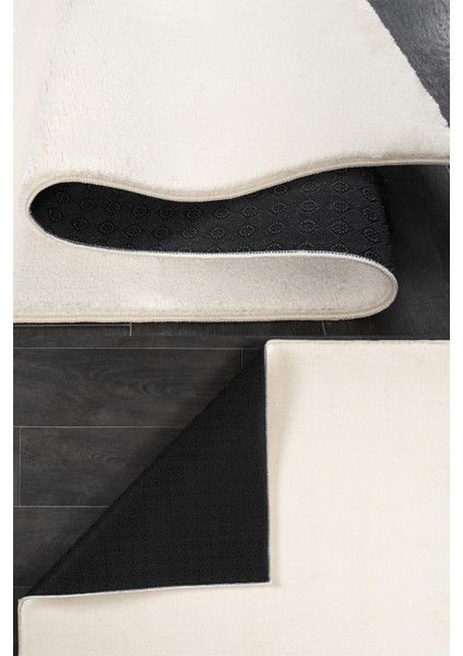 Modern Krem Salon Oda Koridor Halısı Kesme Yıkanabilir Kaymaz Taban Peluş Post Yumuşak Yolluk
