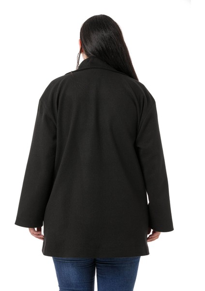 Büyük Beden Gömlek Yaka Kapaklı Cepli Astarlı Siyah Kaşe Kaban modelleri