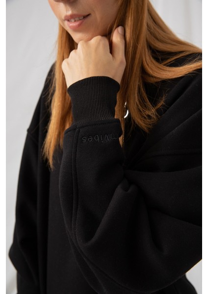 Kadın Vibe Oversize Siyah Sweatshirt