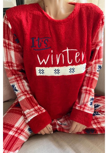 Kırmızı It's Winter Desenli Kadın Peluş Pijama Takımı fırsatları