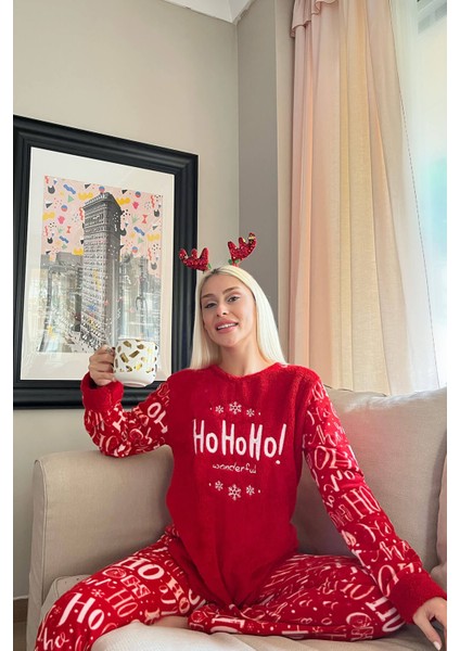 Kırmızı Hoho Desenli Kadın Peluş Pijama Takımı fiyatları