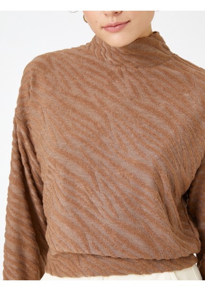 Balıkçı Yaka Sweatshirt indirimleri